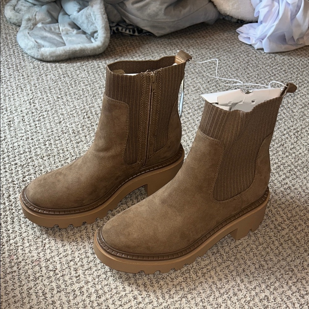 Brown Ankle Boots with Elastic Panels